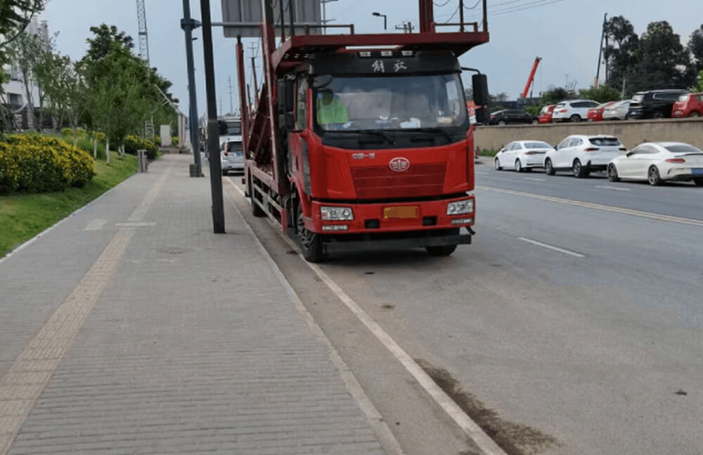 附近拖车24小时服务热线电话