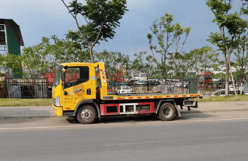 沈阳到乌鲁木齐拖车